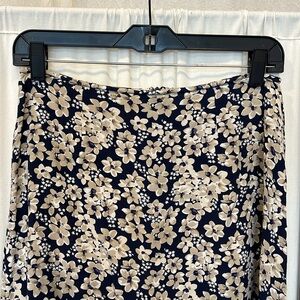 Vintage Compagnie Internationale Express Navy & Beige Floral Mini Skirt size 5/6